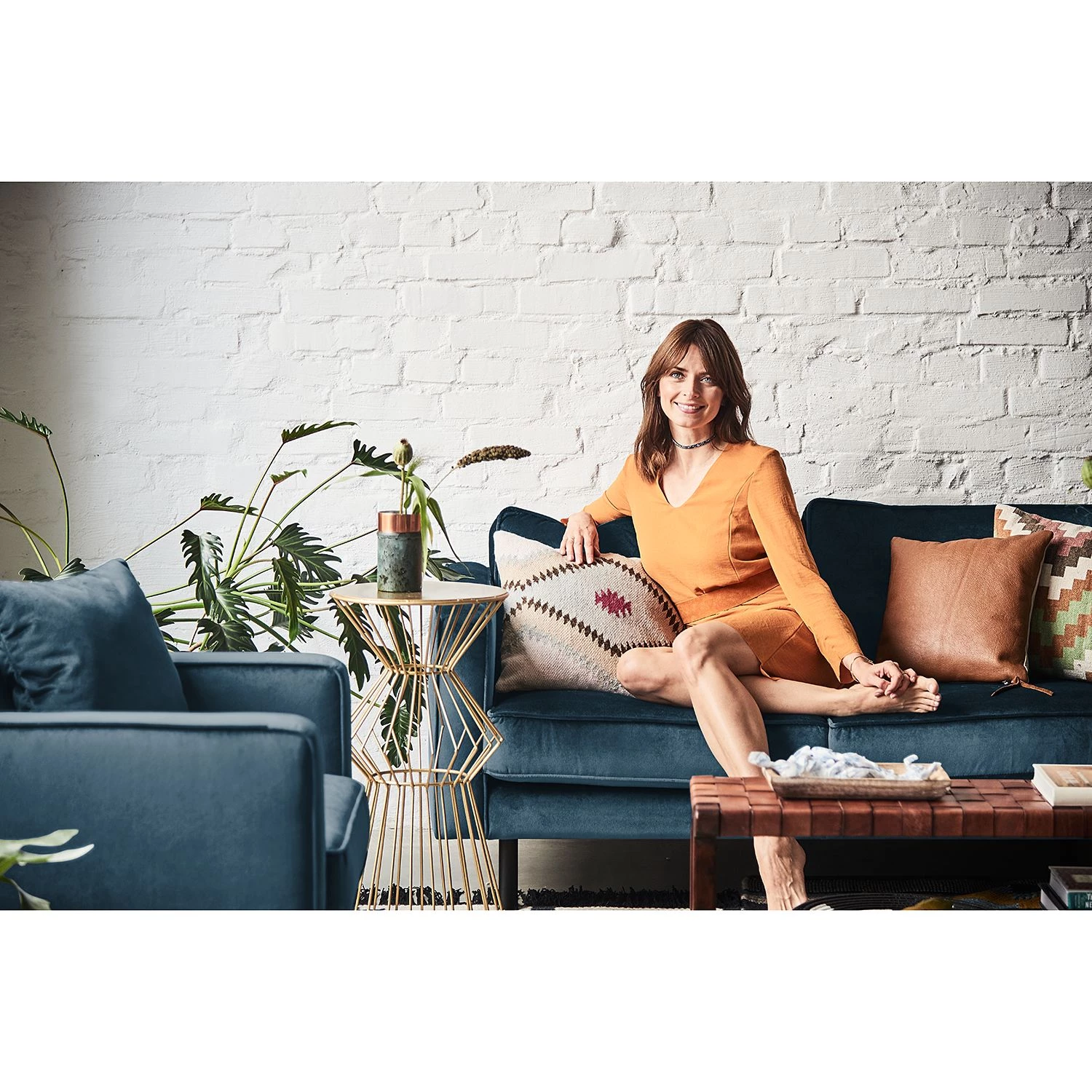 Eva Padberg Collection Canapé Edina (2 places) - Bleu foncé 5 Eva Padberg Collection Canapé Edina (2 places) - Bleu foncé – Image 3