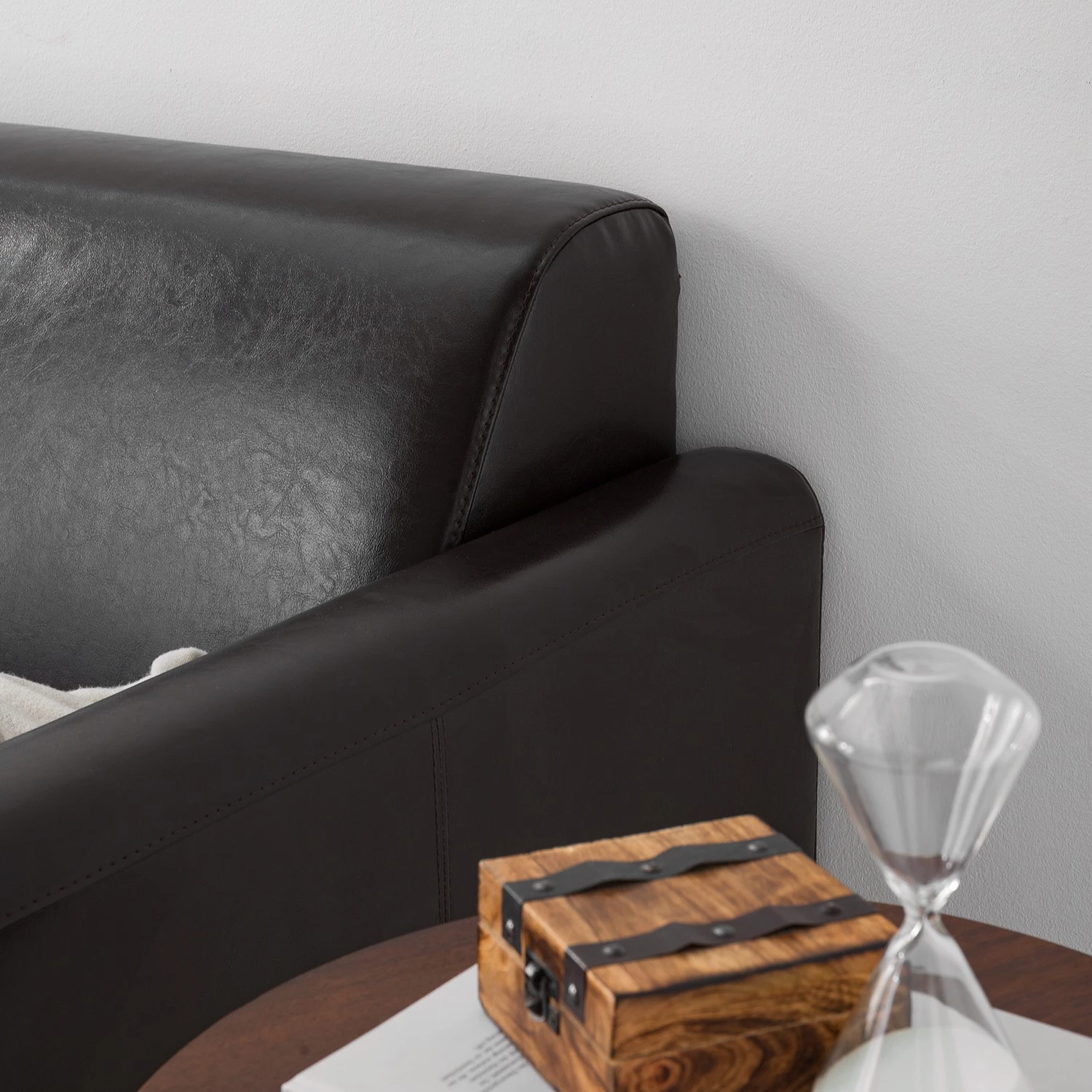 Maison Belfort Canapé Fragola (3 places) - Cuir véritable Marron foncé 10 Maison Belfort Canapé Fragola (3 places) - Cuir véritable Marron foncé – Image 8