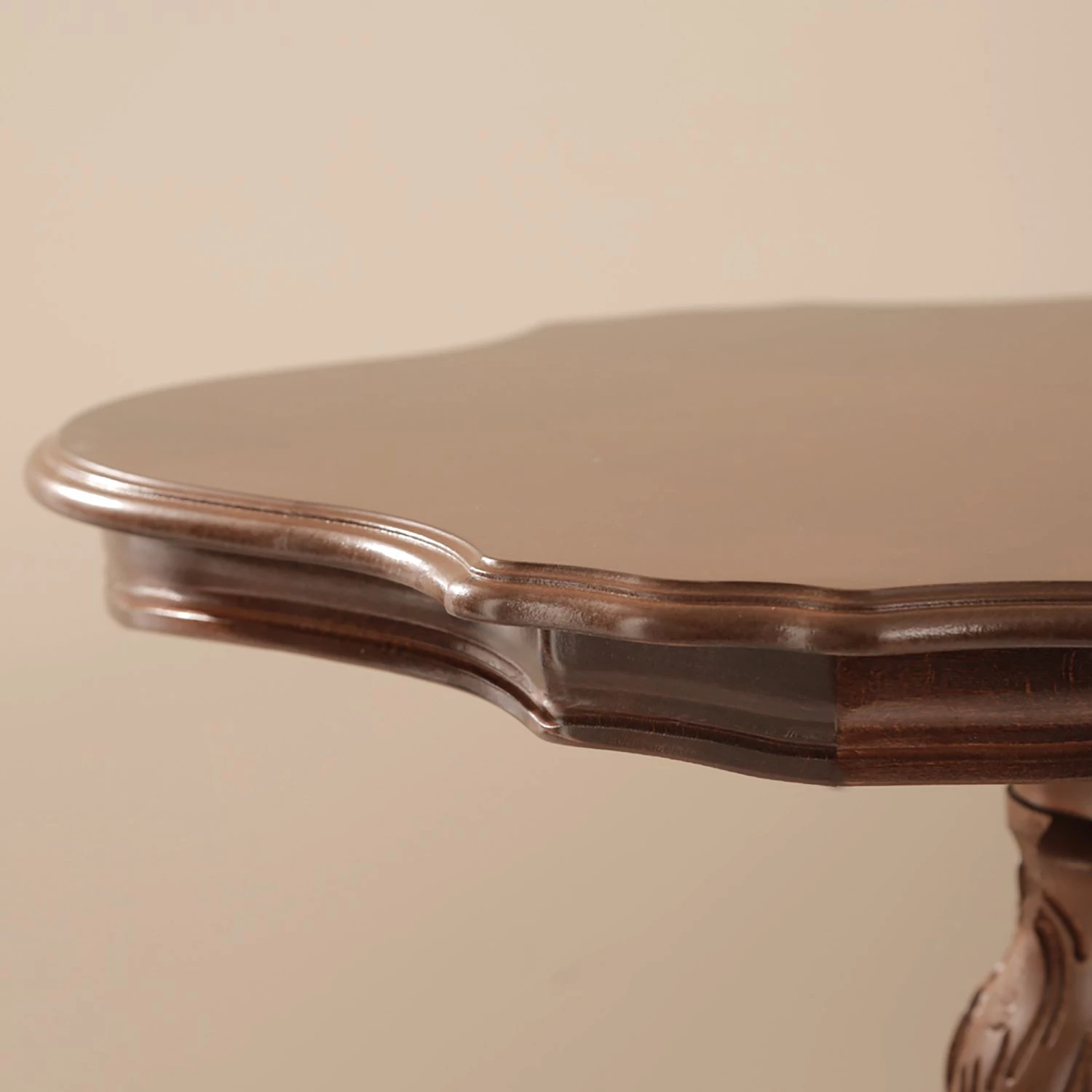 Montreux Table basse Romano III - Hêtre partiellement massif - Teinté et verni à l'ancienne 14 Montreux Table basse Romano III - Hêtre partiellement massif - Teinté et verni à l'ancienne – Image 12