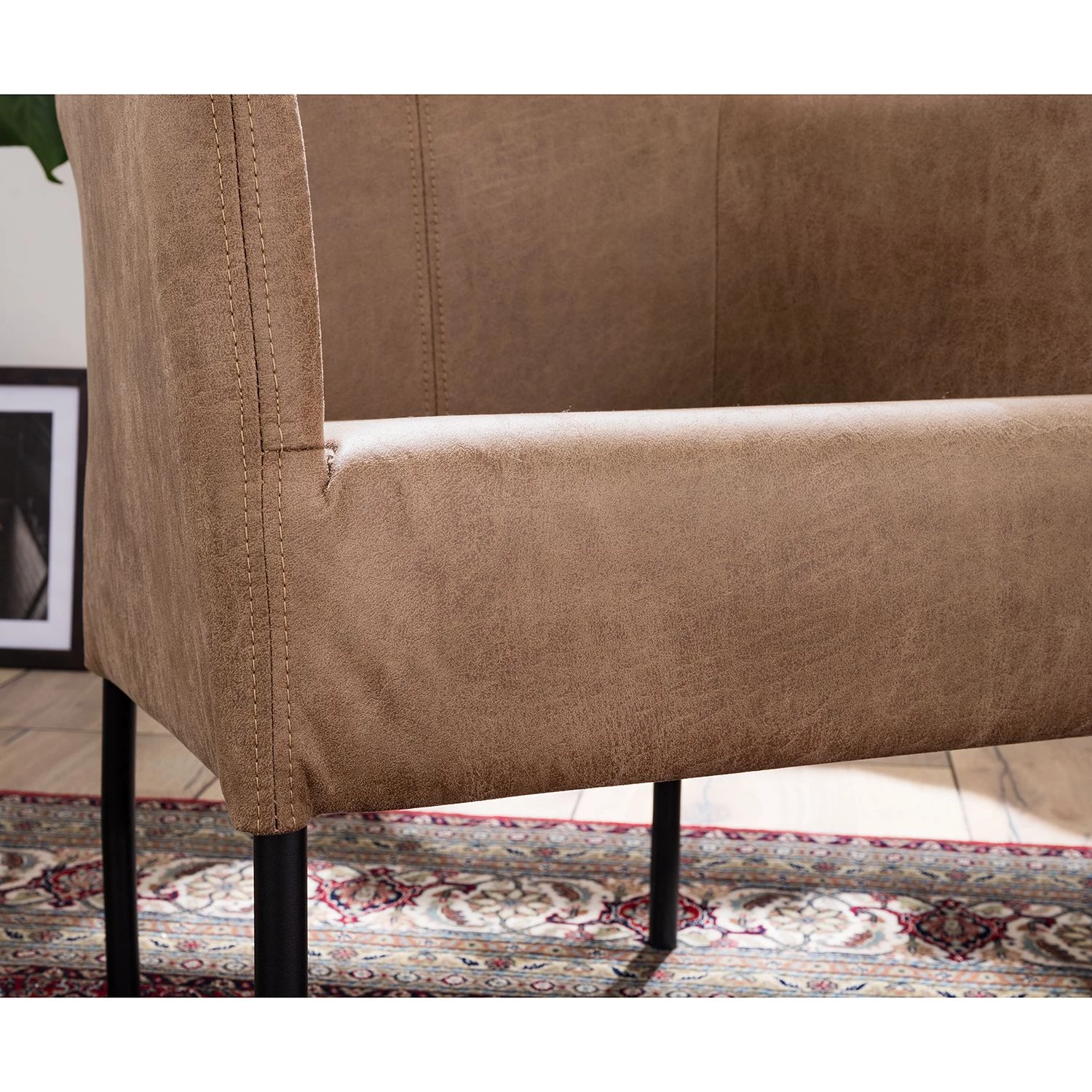 Red Living Fauteuil Carnew - Cubanite 12 Red Living Fauteuil Carnew - Cubanite – Image 10