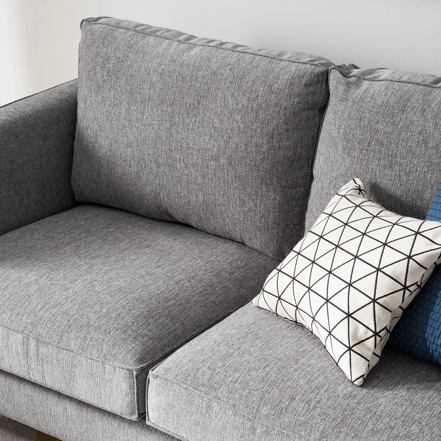 Fredriks Canapé Mirabela (2 places) - Noisette 10 Fredriks Canapé Mirabela (2 places) - Noisette – Image 8