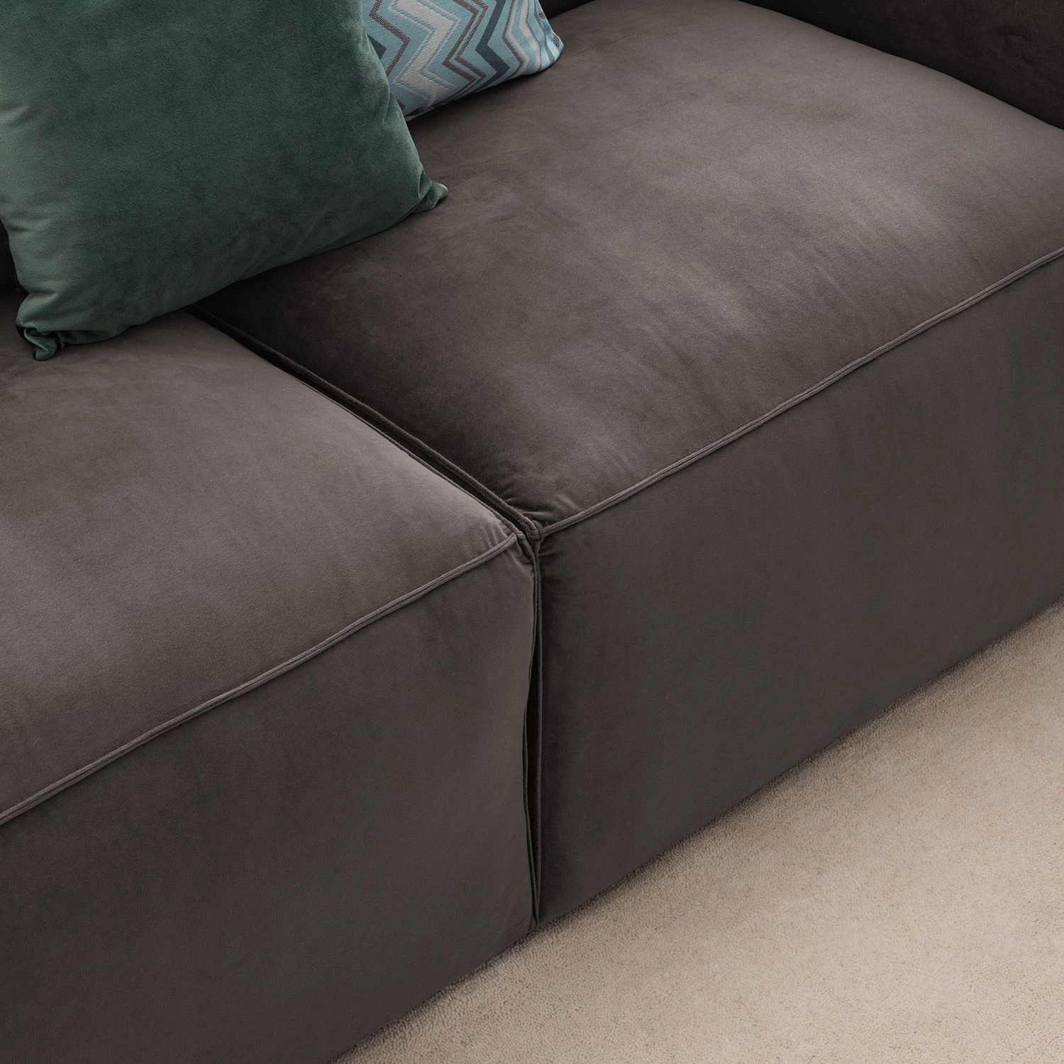 Jack & Alice Canapé Greenwich (2 places) - Marron gris 10 Jack & Alice Canapé Greenwich (2 places) - Marron gris – Image 8