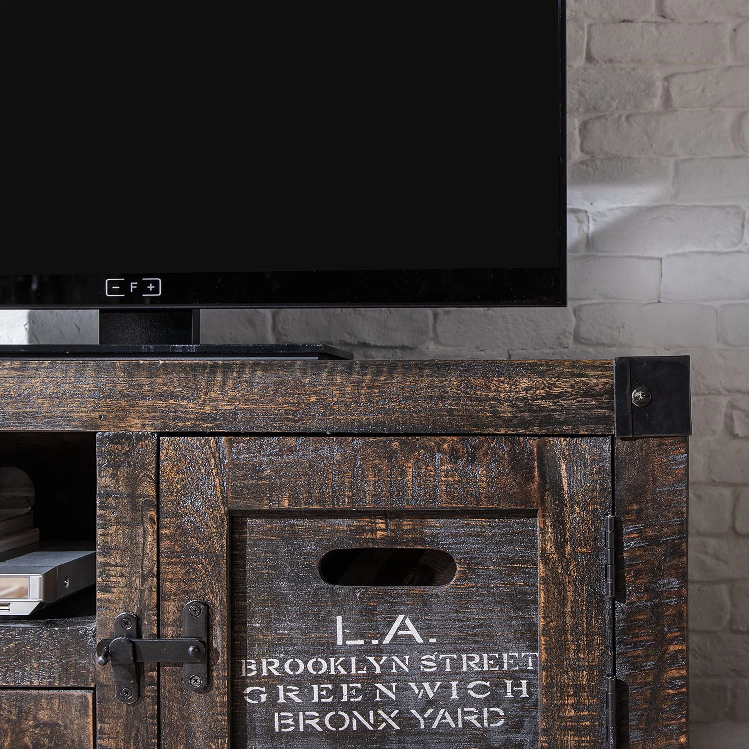 Ars manufacti Meuble TV Keyport - Manguier massif 12 Ars manufacti Meuble TV Keyport - Manguier massif – Image 10