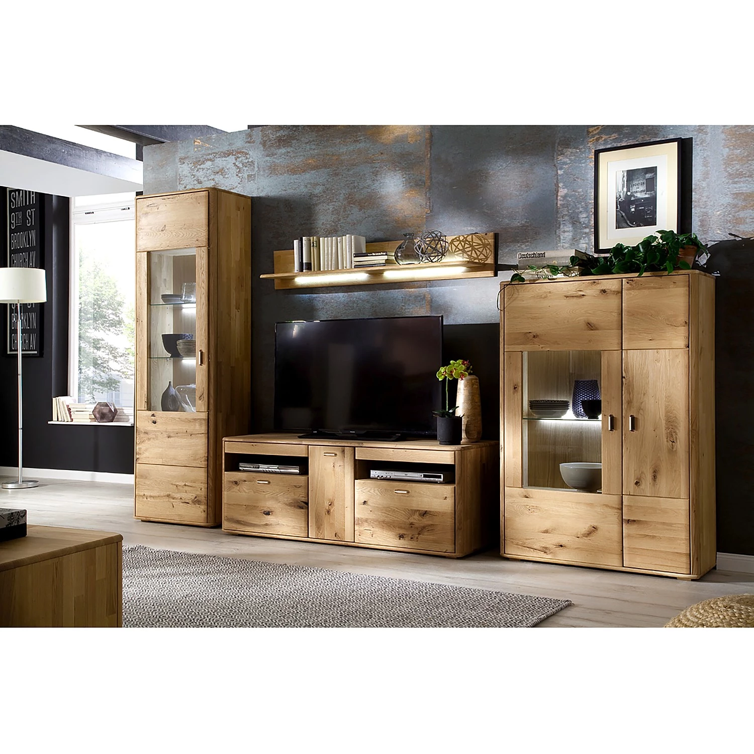 Naturoo Vitrine colonne Forge - Partiellement en chêne massif - Chêne de poutre Bianco / Imitation chêne Bianco - Porte en verre à gauche 4 Naturoo Vitrine colonne Forge - Partiellement en chêne massif - Chêne de poutre Bianco / Imitation chêne Bianco - Porte en verre à gauche – Image 2