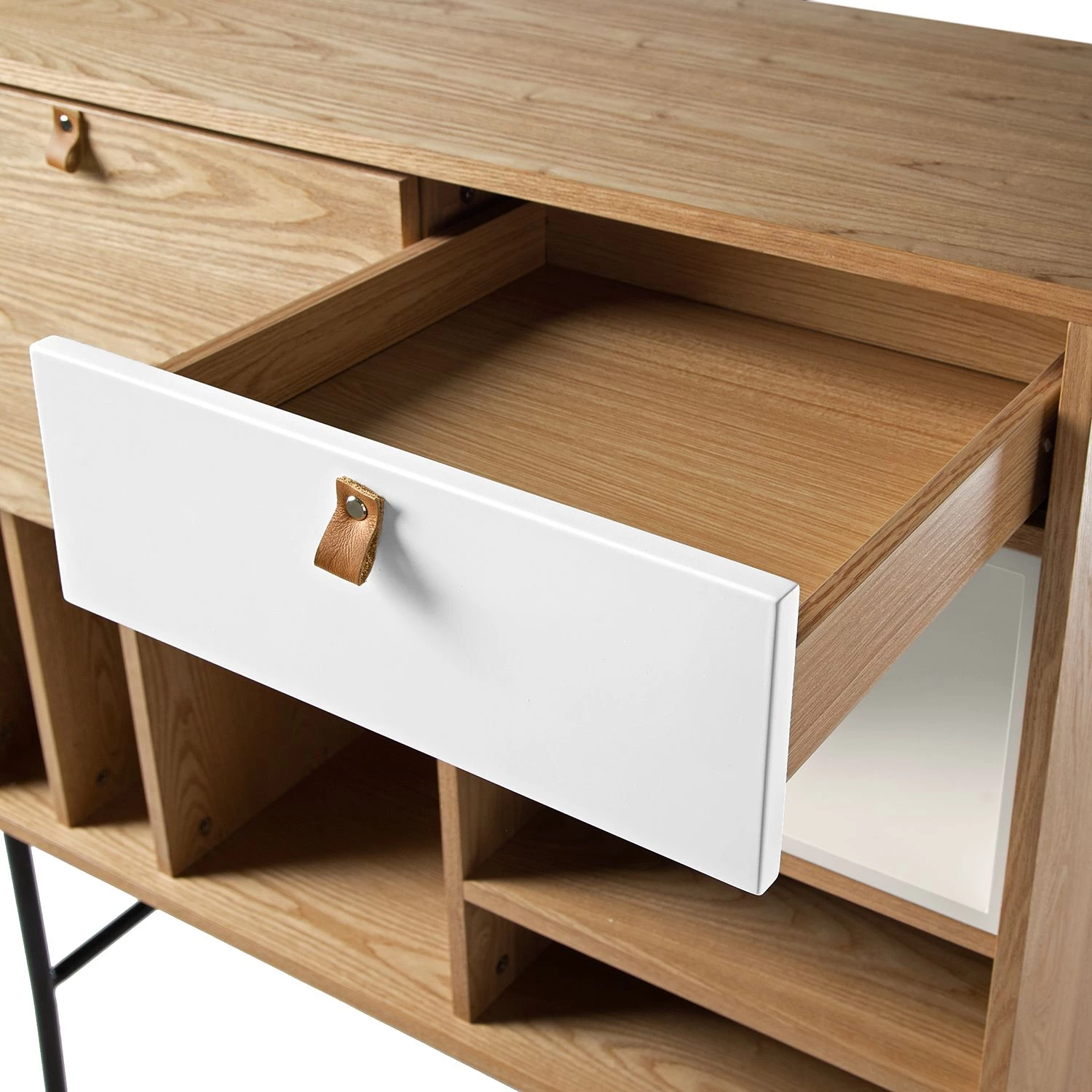 Studio Copenhagen Commode Vallsta II - Frêne / Noir 8 Studio Copenhagen Commode Vallsta II - Frêne / Noir – Image 6