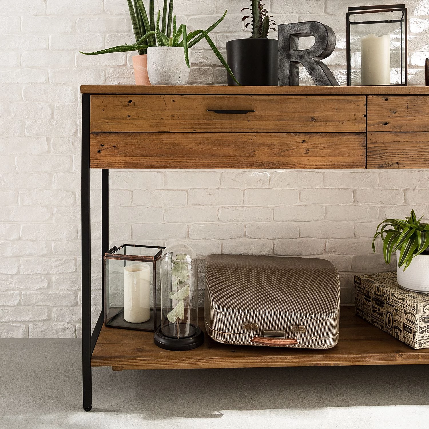 Ars manufacti Console Grasby - Pin massif / Métal - Pin / Noir 7 Ars manufacti Console Grasby - Pin massif / Métal - Pin / Noir – Image 5