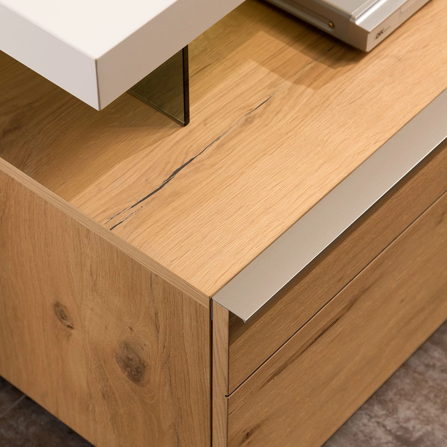 GWINNER Meuble TV Anzio III - Planches de chêne / Blanc 8 GWINNER Meuble TV Anzio III - Planches de chêne / Blanc – Image 6