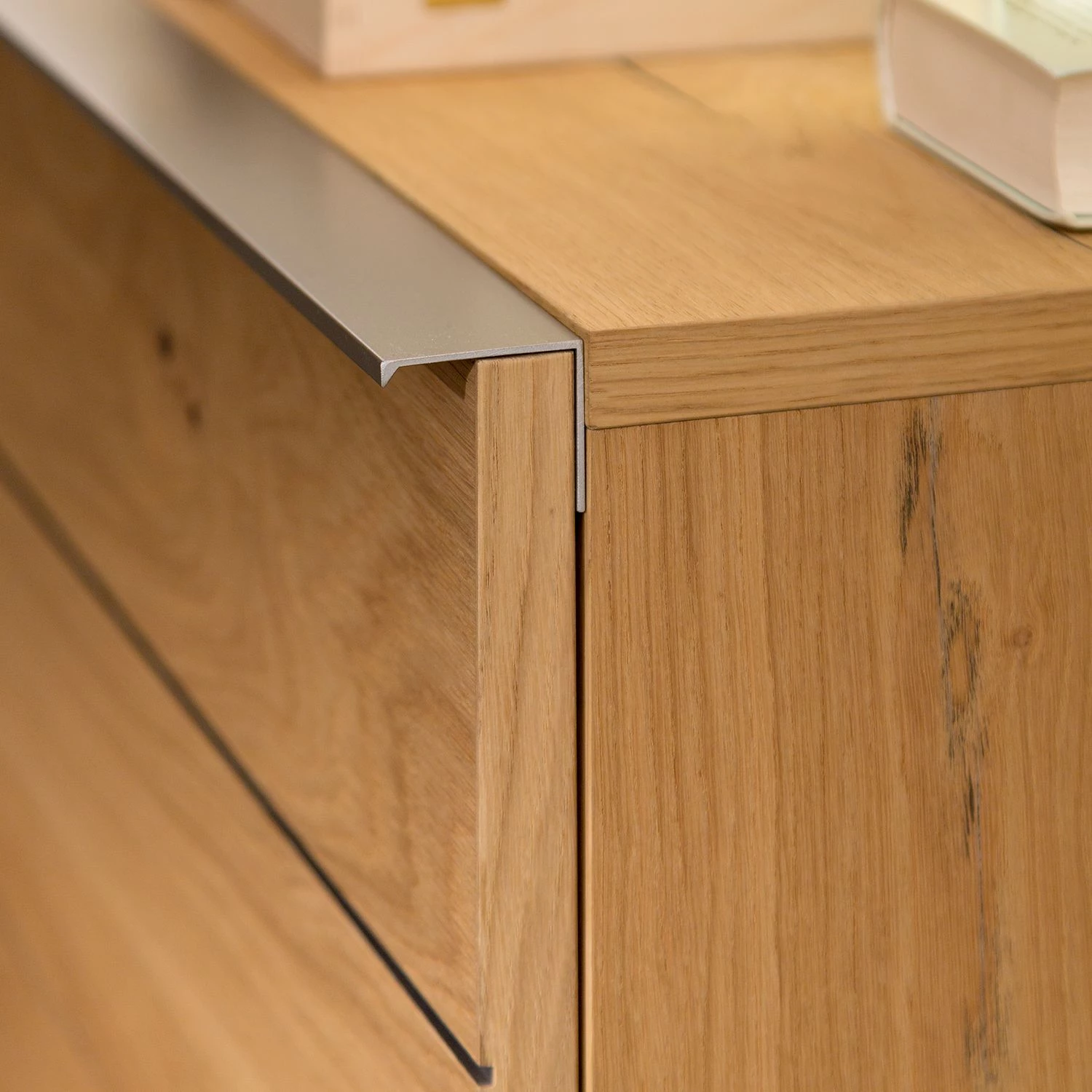 GWINNER Meuble TV Anzio III - Planches de chêne / Blanc 11 GWINNER Meuble TV Anzio III - Planches de chêne / Blanc – Image 9