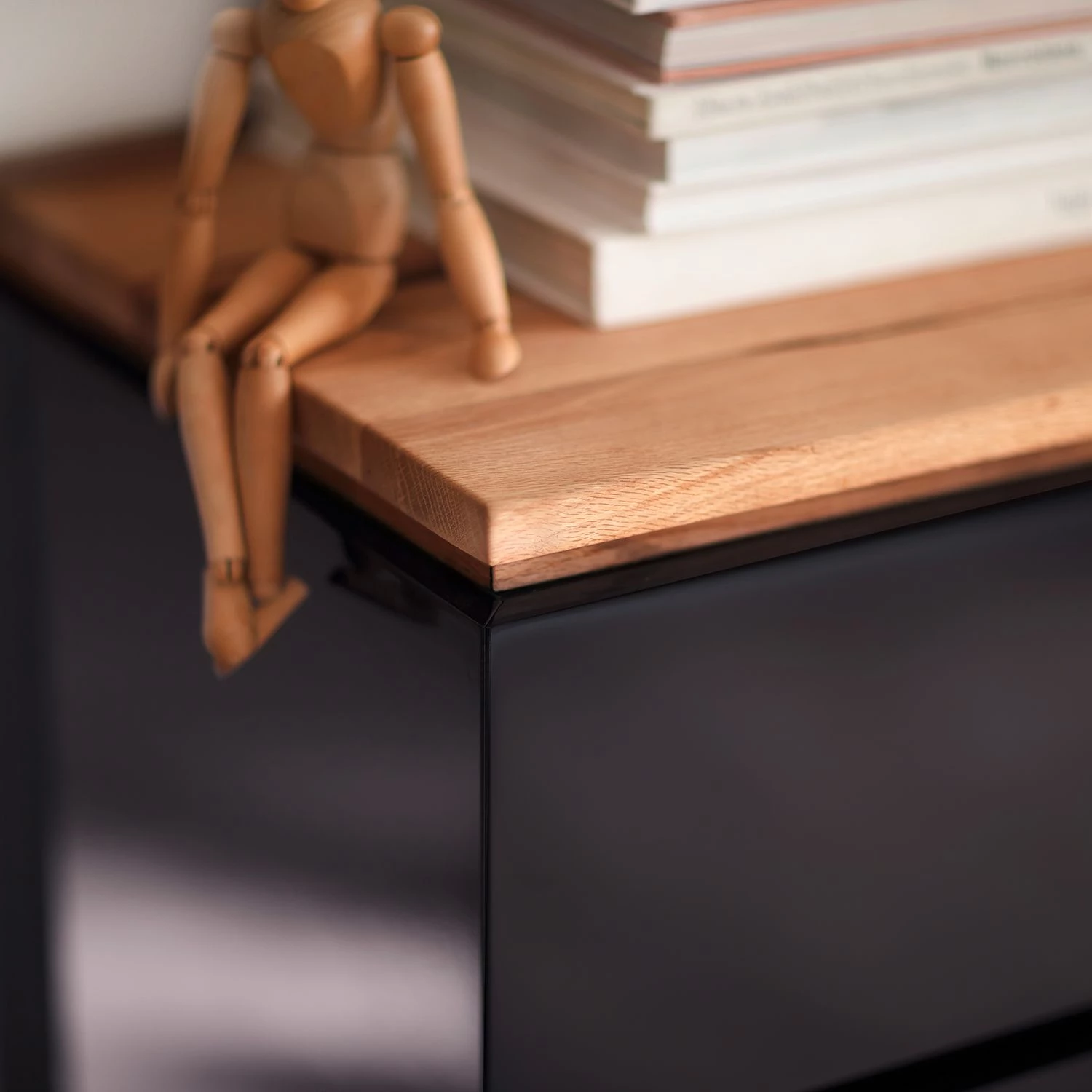 Loftscape Commode Lixeira - Noir brillant 6 Loftscape Commode Lixeira - Noir brillant – Image 4