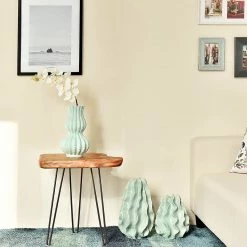 Kayoom Bout de canapé Woody I - Cèdre massif / Métal - Naturel / Noir 8 Kayoom Bout de canapé Woody I - Cèdre massif / Métal - Naturel / Noir -Meubles de salon Soldes 1000165622 190315 08011400253 MOOD GALLERYIMAGES P000000001000165622 mood