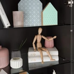 Mørteens Vitrine Lindholm - Partiellement en chêne massif - Gris mat 27 Mørteens Vitrine Lindholm - Partiellement en chêne massif - Gris mat -Meubles de salon Soldes 1000170810 200108 13505900004 DETAILS P000000001000170810