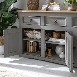 Maison Belfort Buffet Finca Rustica - Pin massif - Pin gris 30 Maison Belfort Buffet Finca Rustica - Pin massif - Pin gris -Meubles de salon Soldes 1000178029 200511 13145400006 DETAILS P000000001000178029