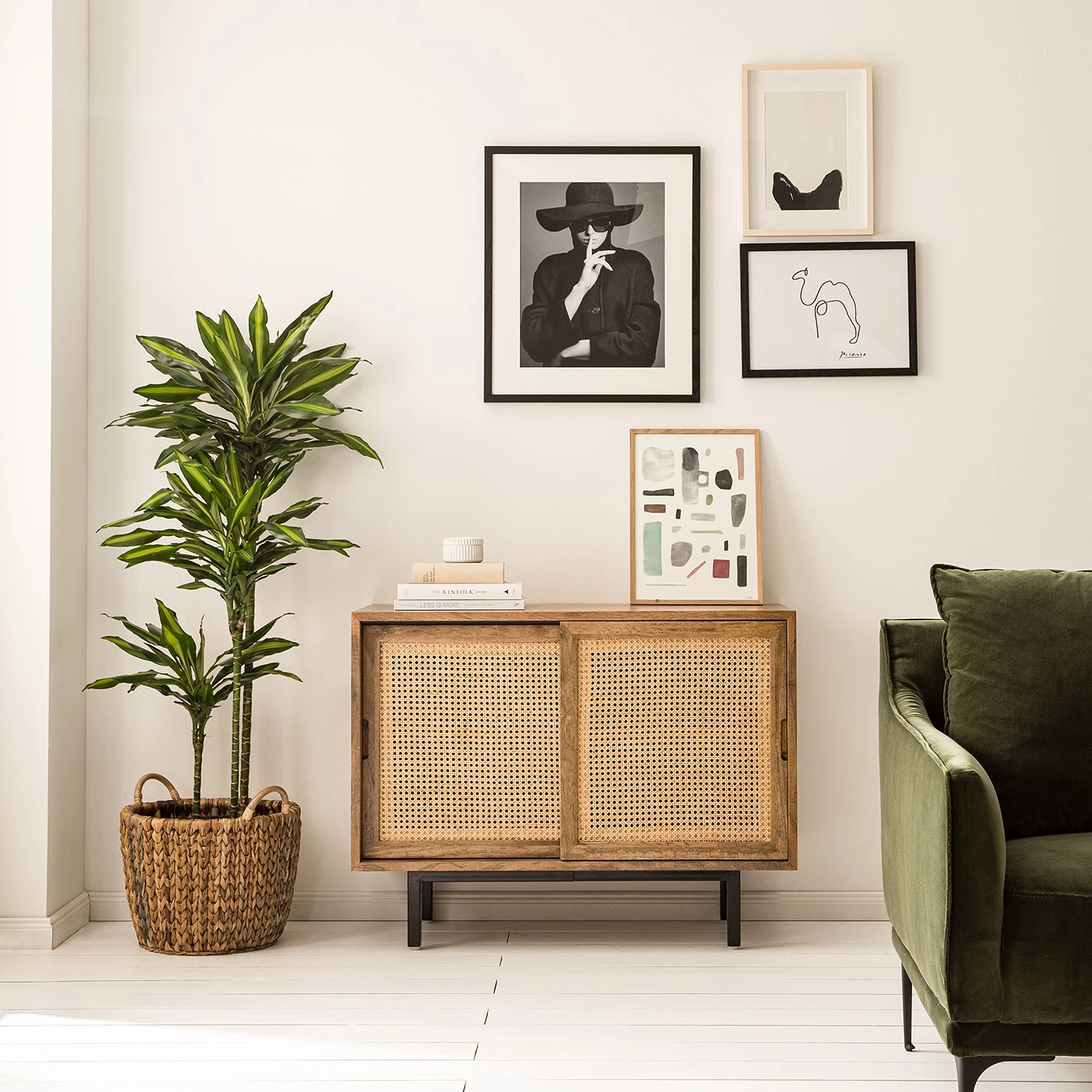 Ars manufacti Buffet Vina II - Manguier massif / Rotin - Manguier / Noir 4 Ars manufacti Buffet Vina II - Manguier massif / Rotin - Manguier / Noir – Image 2