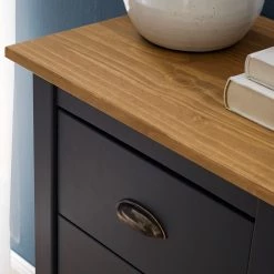 Maison Belfort Commode Rivery I - Pin massif - Anthracite 24 Maison Belfort Commode Rivery I - Pin massif - Anthracite -Meubles de salon Soldes 1000187568 201111 14522700012 DETAILS P000000001000187568