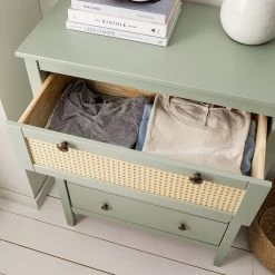 Maison Belfort Commode Belleria II - Pin massif - Vert olive clair -Meubles de salon Soldes 1000187570 200505 06384100002 DETAILS P000000001000187570