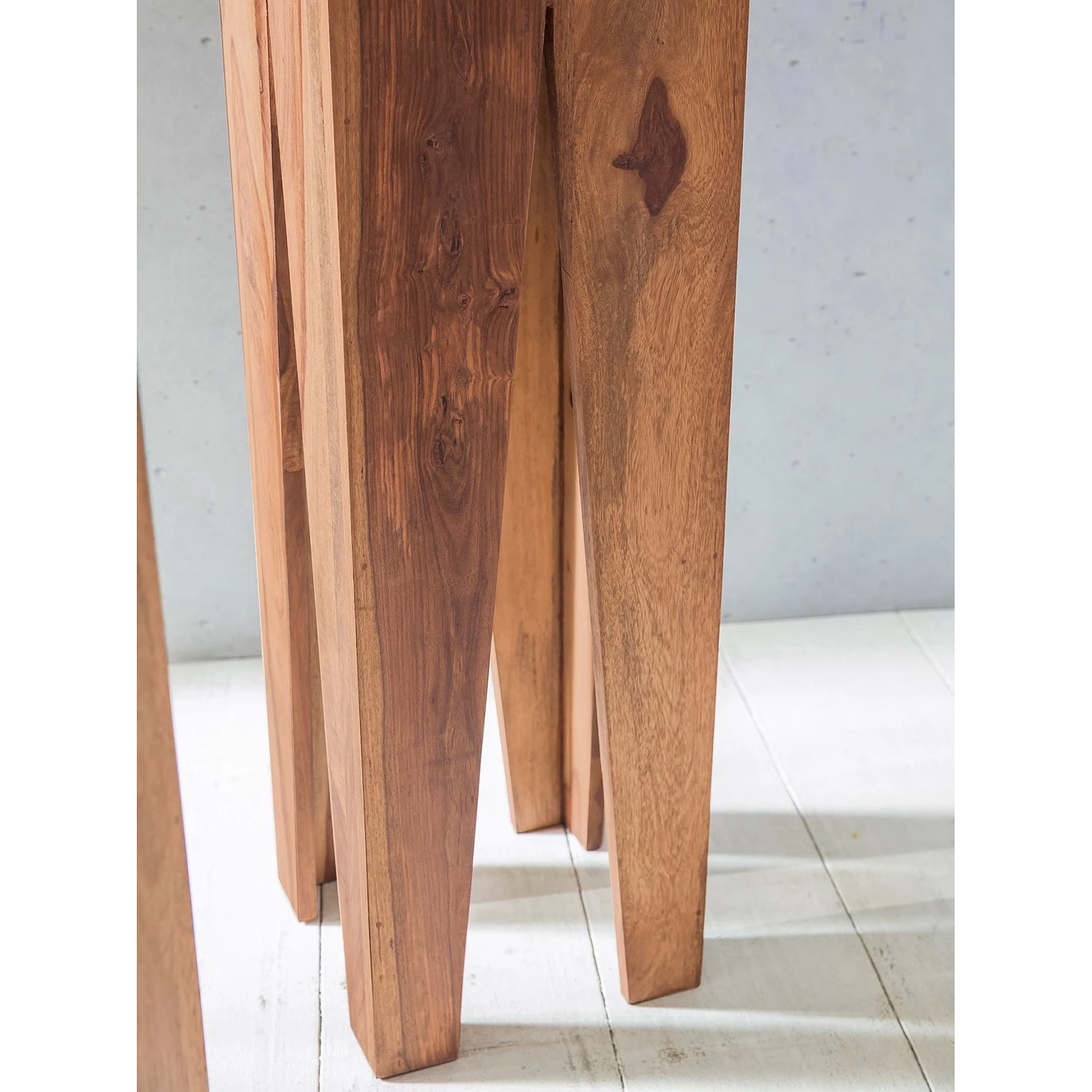 Naturoo Bouts de canapé Dandrige (lot de 3) - Acacia massif 9 Naturoo Bouts de canapé Dandrige (lot de 3) - Acacia massif – Image 7