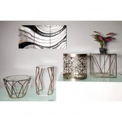 Red Living Bout de canapé Lindsfors II - Verre / Acier - Bronze vieilli 6 Red Living Bout de canapé Lindsfors II - Verre / Acier - Bronze vieilli -Meubles de salon Soldes 1000196484 191211 14162800023 MOOD DETAILS P000000001000196484 mood