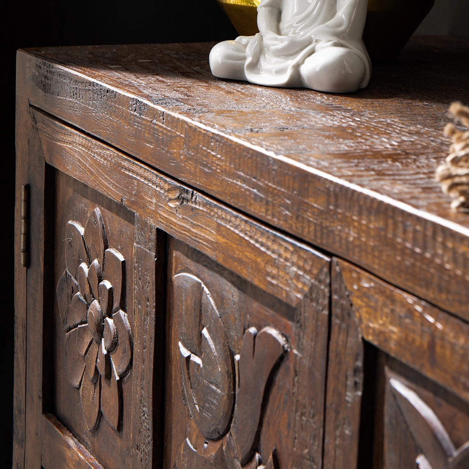 Wolf-Möbel Buffet Carving - Acacia massif / Métal - Acacia / Noir 17 Wolf-Möbel Buffet Carving - Acacia massif / Métal - Acacia / Noir – Image 15