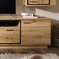 Naturoo Meuble TV Doora II - Partiellement en chêne à nœuds massif - Chêne à nœuds Bianco / Graphite 15 Naturoo Meuble TV Doora II - Partiellement en chêne à nœuds massif - Chêne à nœuds Bianco / Graphite -Meubles de salon Soldes 1000207358 200317 14290800086 DETAILS P000000001000207358