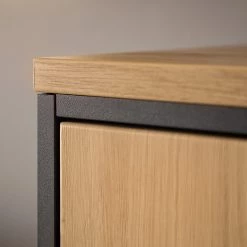 Naturoo Vitrine murale Doora - Partiellement en chêne à nœuds massif - Chêne à nœuds Bianco / Graphite 13 Naturoo Vitrine murale Doora - Partiellement en chêne à nœuds massif - Chêne à nœuds Bianco / Graphite -Meubles de salon Soldes 1000207362 200317 14293100118 DETAILS P000000001000207362