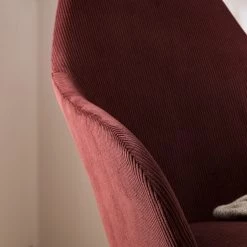 Mørteens Rocking chair Kumia II - Velours - Bordeaux 30 Mørteens Rocking chair Kumia II - Velours - Bordeaux -Meubles de salon Soldes 1000208968 210302 11123600006 DETAILS P000000001000208968