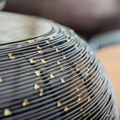 Jack & Alice Bout de canapé Crossett III - Aluminium / Fer / Laiton vieilli / Noir 10 Jack & Alice Bout de canapé Crossett III - Aluminium / Fer / Laiton vieilli / Noir -Meubles de salon Soldes 1000211409 200504 13491100018 DETAILS P000000001000211409