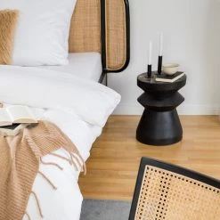 Red Living Bout de canapé Edgewood II - Manguier massif - Manguier noir / Manguier 12 Red Living Bout de canapé Edgewood II - Manguier massif - Manguier noir / Manguier -Meubles de salon Soldes 1000211496 220429 030 DETAILS P000000001000211496