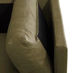 Studio Copenhagen Canapé d’angle COSO Classic+ méridienne - Cuir véritable Taru : Vert olive - Largeur : 246 cm - Méridienne courte à droite (vue de face) - Chrome brillant 40 Studio Copenhagen Canapé d’angle COSO Classic+ méridienne - Cuir véritable Taru : Vert olive - Largeur : 246 cm - Méridienne courte à droite (vue de face) - Chrome brillant -Meubles de salon Soldes 1000211865 200811 17153600275 DETAILS P000000001000211865