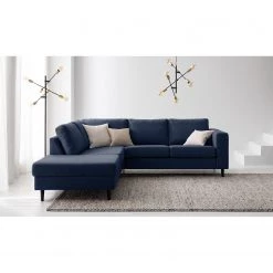 Studio Copenhagen Canapé d’angle COSO Classic ottomane - Tissu Milan : Bleu foncé - Largeur : 238 cm - Méridienne longue à gauche (vue de face) - Coffre de lit - Hêtre -Meubles de salon Soldes 1000213083 201023 11041700195 MOOD DETAILS P000000001000213083 mood