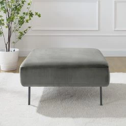 Fredriks Repose-pieds capitonné Bleecker - Velours - Gris 12 Fredriks Repose-pieds capitonné Bleecker - Velours - Gris -Meubles de salon Soldes 1000216243 210107 16320100405 MOOD DETAILS P000000001000216243 mood