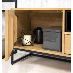 Studio Copenhagen Meuble TV Flox I - Placage en bois véritable / Métal -Chêne / Noir 30 Studio Copenhagen Meuble TV Flox I - Placage en bois véritable / Métal -Chêne / Noir -Meubles de salon Soldes 1000218126 211026 111417000034 DETAILS P000000001000218126