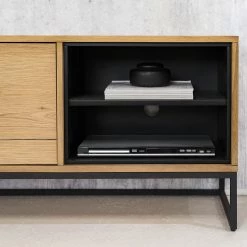 Studio Copenhagen Meuble TV Flox II - Placage en bois véritable / Métal -Chêne / Noir 28 Studio Copenhagen Meuble TV Flox II - Placage en bois véritable / Métal -Chêne / Noir -Meubles de salon Soldes 1000218134 211026 111417000038 DETAILS P000000001000218134