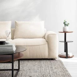 Studio Copenhagen Canapé d’angle Buckley II - Tissu Saia: Beige - Méridienne courte à gauche (vue de face) -Meubles de salon Soldes 1000218155 210215 12151300479 DETAILS P000000001000218155