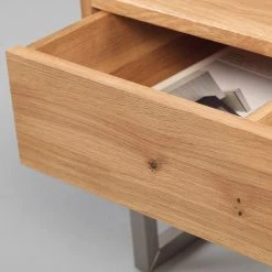 Loftscape Meuble TV Roffey - Chêne sauvage massif / Métal - Chêne sauvage / Argenté 11 Loftscape Meuble TV Roffey - Chêne sauvage massif / Métal - Chêne sauvage / Argenté -Meubles de salon Soldes 1000231172 201118 12522800043 MOOD DETAILS P000000001000231172 mood