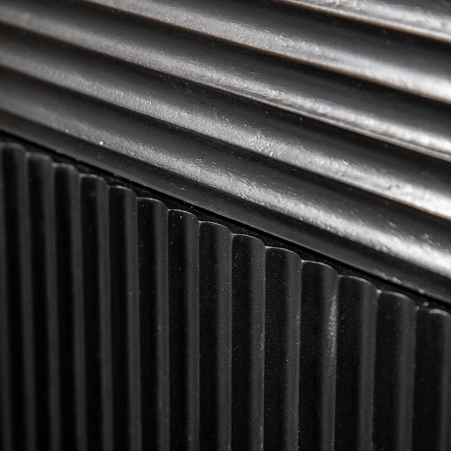 Red Living Buffet haut Soyons - Acacia massif / Métal - Noir / Doré 10 Red Living Buffet haut Soyons - Acacia massif / Métal - Noir / Doré – Image 8