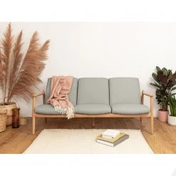 Studio Copenhagen Canapé Froid (3 places) - Tissu - Tissu Baca: Gris clair - Chêne clair -Meubles de salon Soldes 1000244623 210302 06124500171 MOOD DETAILS P000000001000244623 mood