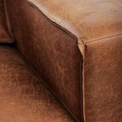 Ars manufacti Canapé d’angle FORT DODGE - Aspect cuir vieilli - Microfibre Yaka: Cognac - Méridienne courte à gauche (vue de face) - Avec fonction couchage 25 Ars manufacti Canapé d’angle FORT DODGE - Aspect cuir vieilli - Microfibre Yaka: Cognac - Méridienne courte à gauche (vue de face) - Avec fonction couchage -Meubles de salon Soldes 1000254513 210330 06272100104 DETAILS P000000001000254513