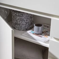 Fredriks Buffet Namona I - Éclairage inclus - Imitation chêne / Blanc -Meubles de salon Soldes 1000255076 220803 060 DETAILS P000000001000255076