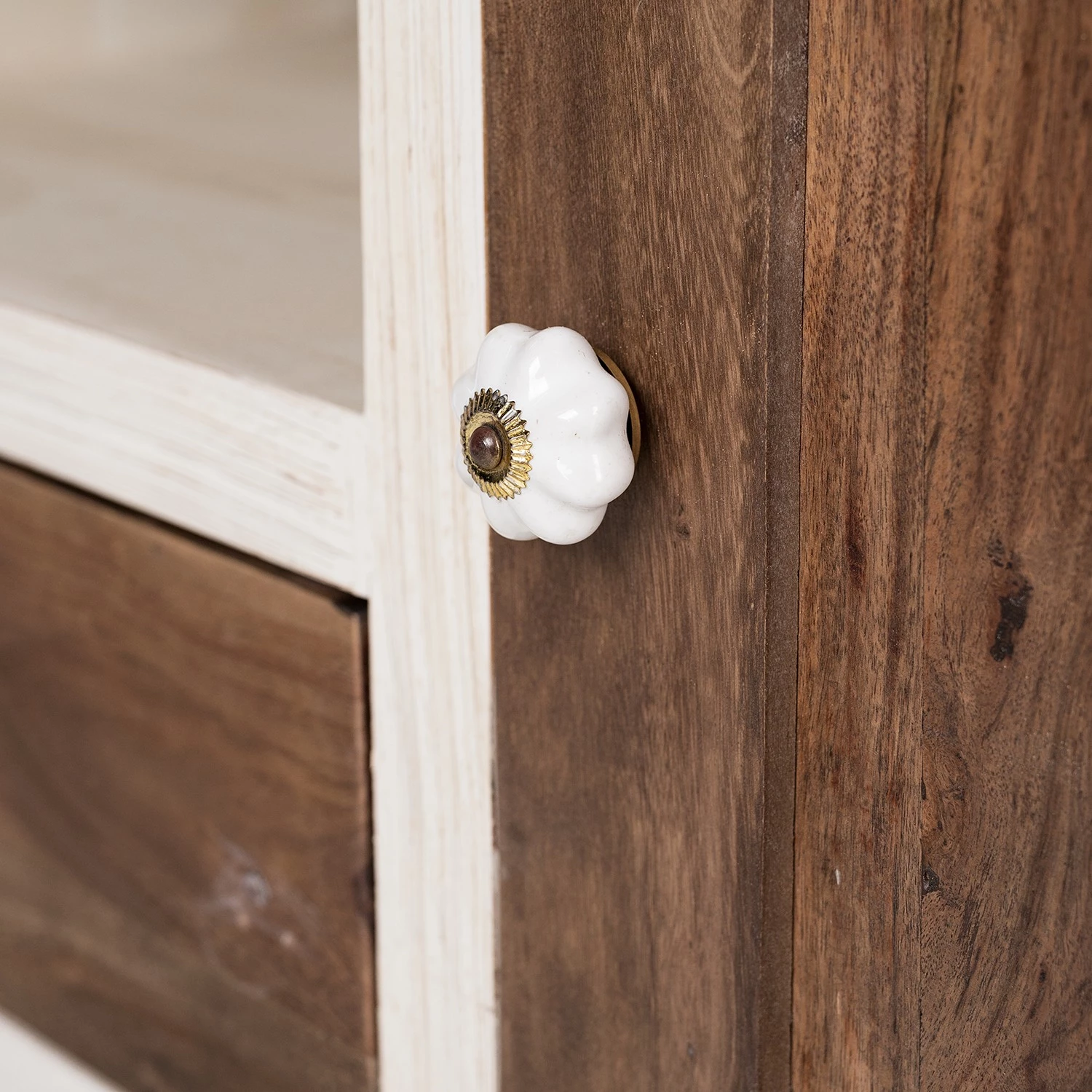 Wolf-Möbel Meuble TV Maison - Acacia massif - Acacia couleur pierre / Blanc cassé 11 Wolf-Möbel Meuble TV Maison - Acacia massif - Acacia couleur pierre / Blanc cassé – Image 9