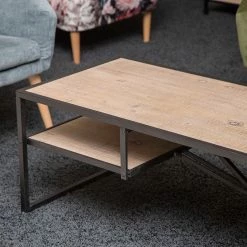 Red Living Table basse Cap Cana - Placage en bois véritable / Métal - Araucaria de Chine / Noir 26 Red Living Table basse Cap Cana - Placage en bois véritable / Métal - Araucaria de Chine / Noir -Meubles de salon Soldes 1000259764 210720 15345600002 DETAILS P000000001000259764