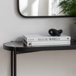 Studio Copenhagen Console Abee - Imitation marbre noir / Noir 16 Studio Copenhagen Console Abee - Imitation marbre noir / Noir -Meubles de salon Soldes 1000270353 220823 021 MOOD DETAILS P000000001000270353 mood