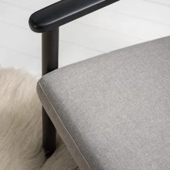 Studio Copenhagen Fauteuil Etah - Tissu / Hêtre massif - Gris / Noir -Meubles de salon Soldes 1000273473 220919 024 MOOD DETAILS P000000001000273473 mood