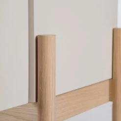 Studio Copenhagen Enfilade Cooby II - Blanc / Chêne 18 Studio Copenhagen Enfilade Cooby II - Blanc / Chêne -Meubles de salon Soldes 1000276948 220713 055 DETAILS P000000001000276948