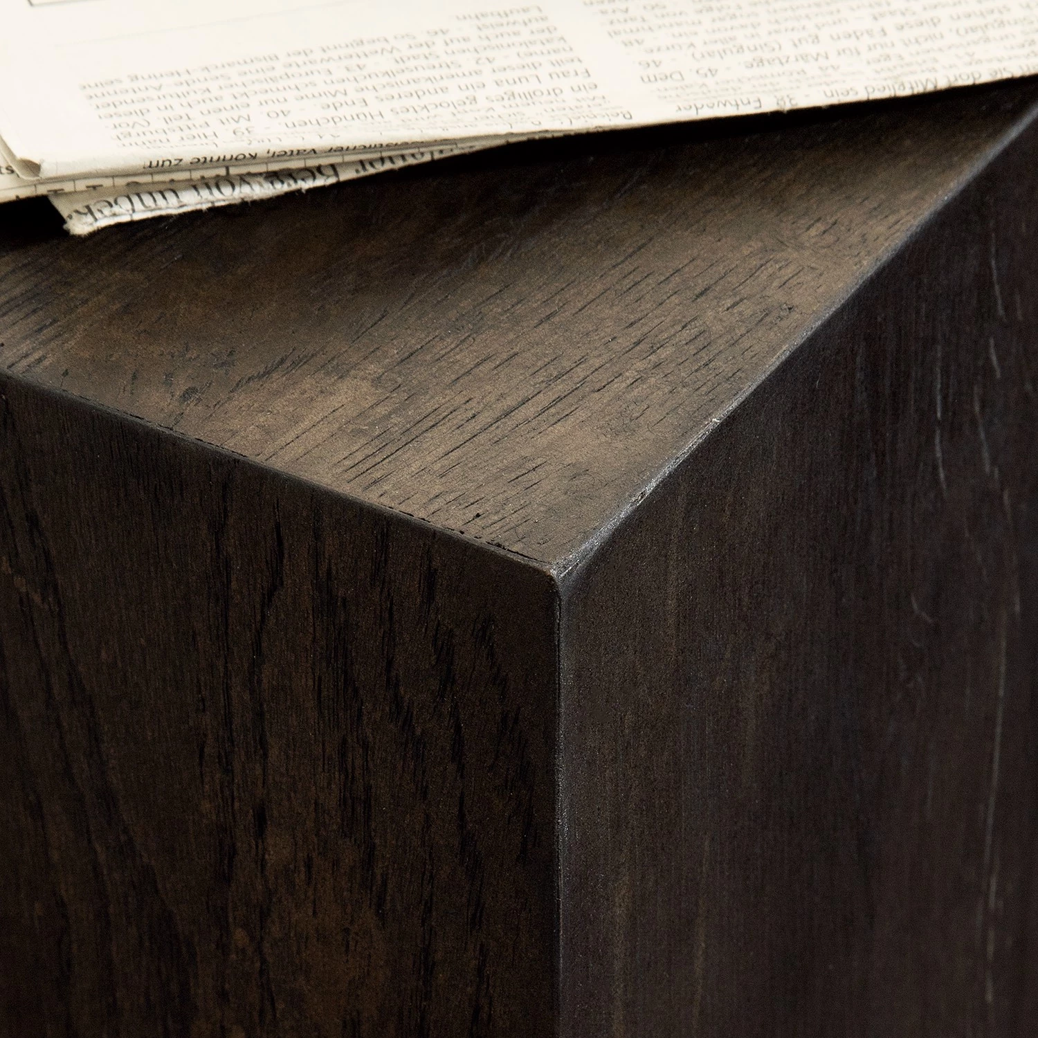 Studio Copenhagen Bouts de canapé Cubus I (lot de 2) - Chêne noir 13 Studio Copenhagen Bouts de canapé Cubus I (lot de 2) - Chêne noir – Image 11