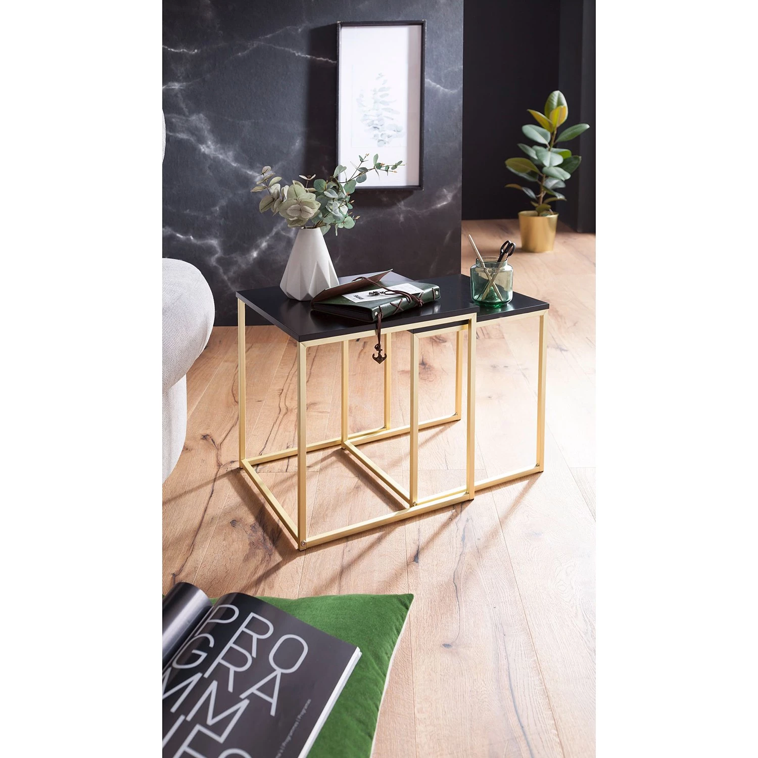 Red Living Tables gigognes Calhan (lot de 2) - noir mat / Doré 5 Red Living Tables gigognes Calhan (lot de 2) - noir mat / Doré – Image 3