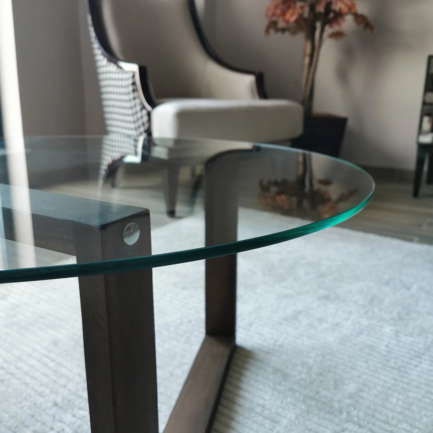 Loftscape Table basse Yoxford II - Verre / Noyer massif - Noyer 12 Loftscape Table basse Yoxford II - Verre / Noyer massif - Noyer – Image 10