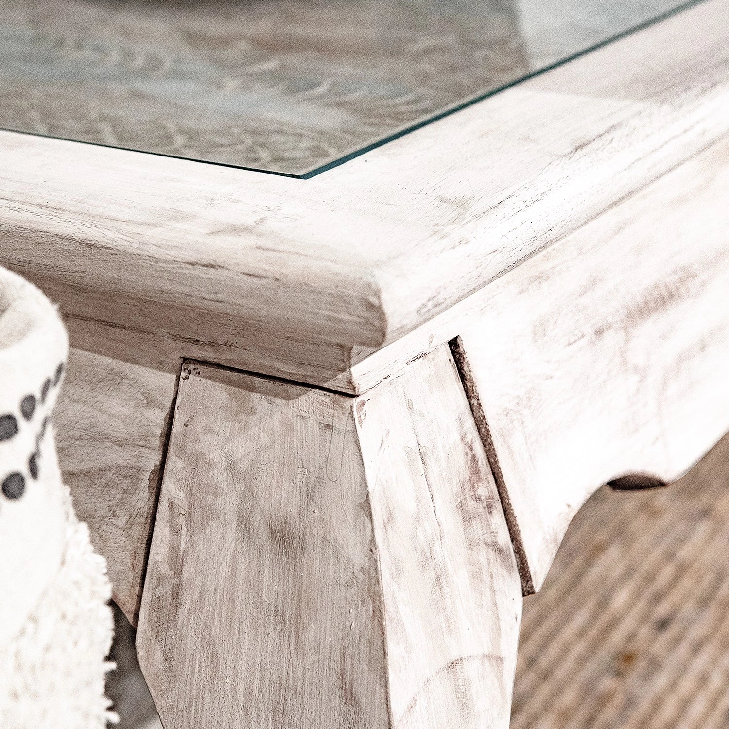 Ridgevalley Table basse Missoula - Verre / Manguier massif - Blanc vintage 8 Ridgevalley Table basse Missoula - Verre / Manguier massif - Blanc vintage – Image 6