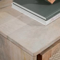 Ridgevalley Buffet Lumby - Manguier massif - Manguier clair / Gris 11 Ridgevalley Buffet Lumby - Manguier massif - Manguier clair / Gris -Meubles de salon Soldes 1000359921 220621 030 DETAILS P000000001000359921