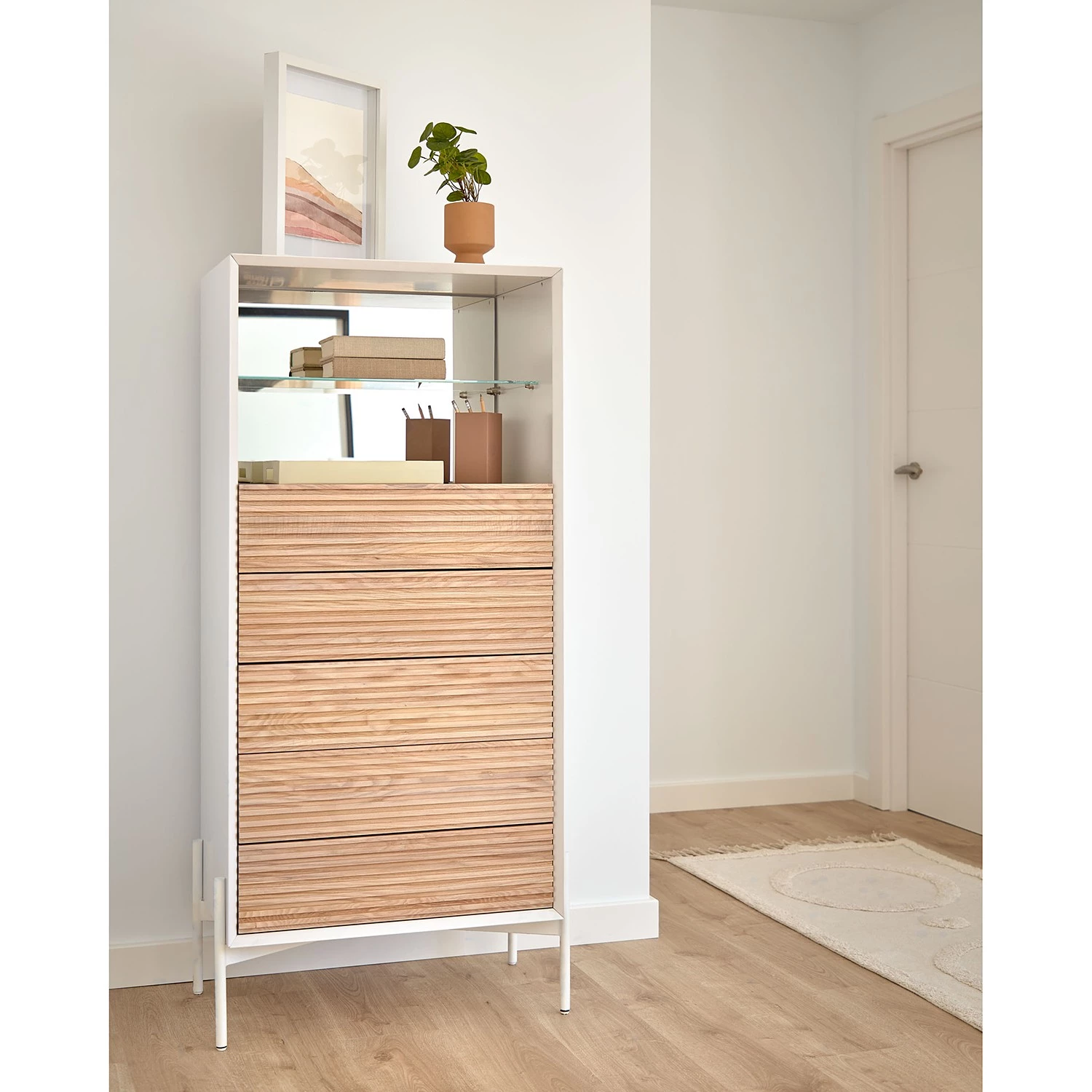 Norrwood Buffet haut Maredale - Partiellement en frêne massif - Frêne / Blanc 5 Norrwood Buffet haut Maredale - Partiellement en frêne massif - Frêne / Blanc – Image 3