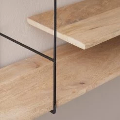 Butlers Étagère murale LIMBO - Chêne massif / Aluminium - Noir / Naturel 12 Butlers Étagère murale LIMBO - Chêne massif / Aluminium - Noir / Naturel -Meubles de salon Soldes 1000365681 220728 022 MOOD DETAILS P000000001000365681 mood